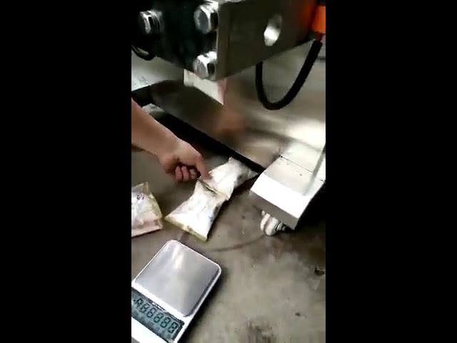 Vertikalni tip automatske male instant kapanje kave u prahu vrećicu za pakiranje vrećica